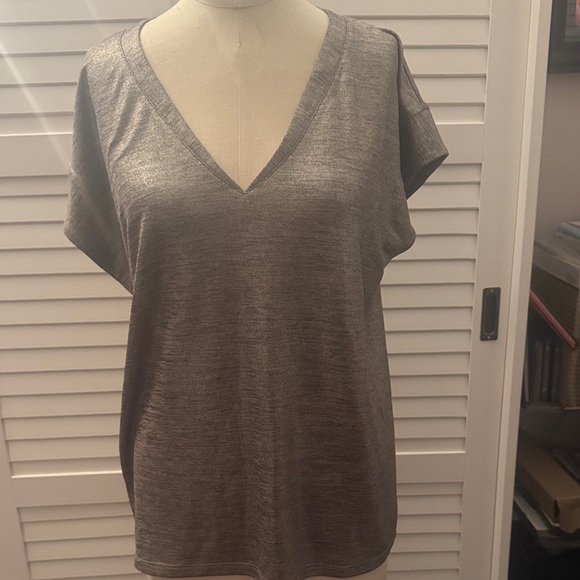 WHBM Power Tee Size Medium Gray Marl - Bisou Foil - Picture 5 of 8